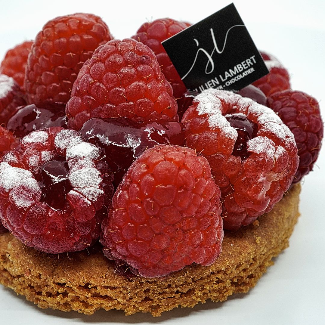 Petit gâteau aux fruits rouges
